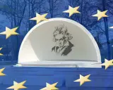 Beethoven, kompozytor Ody do radości, na tle sceny plenerowej otoczonej gwiazdami.