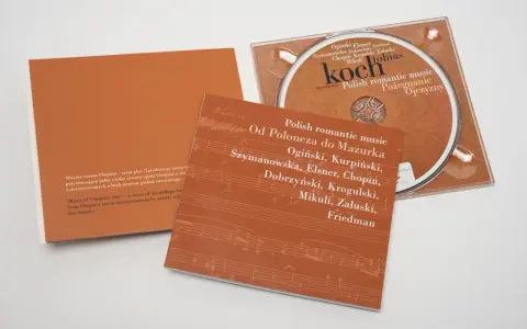 Płyta CD z muzyką polskiego kompozytora Michała Ogińskiego i innych, w tym Chopina.